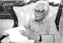 এগিয়ে এলেন প্রধানমন্ত্রীই